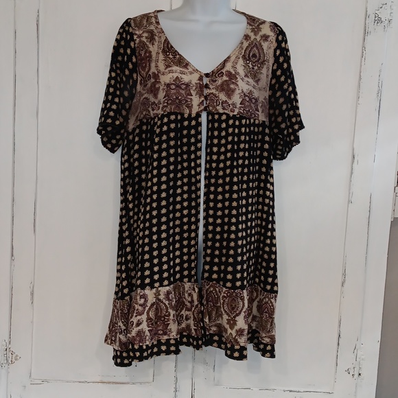 CRAZYDOLL OVER DRESS FRONT OPENING.   #5763 - Picture 2 of 7